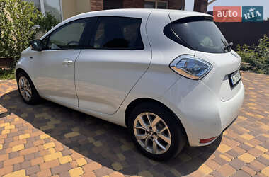 Хетчбек Renault Zoe 2018 в 