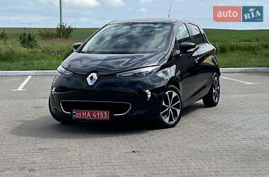 Хэтчбек Renault Zoe 2018 в 