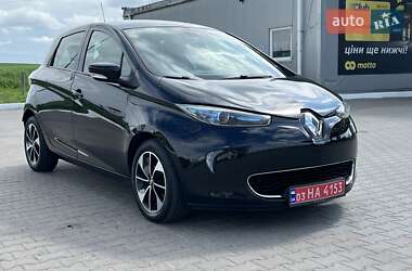Хэтчбек Renault Zoe 2018 в 