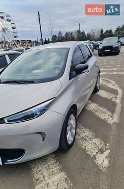 Хетчбек Renault Zoe 2013 в 