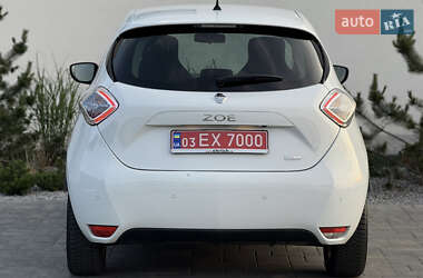 Хэтчбек Renault Zoe 2019 в 
