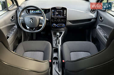 Хэтчбек Renault Zoe 2019 в 