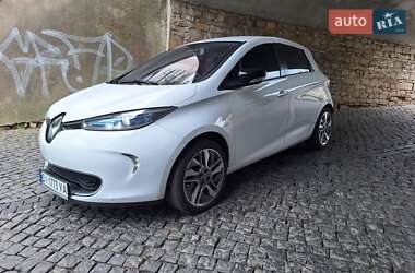 Хетчбек Renault Zoe 2015 в Чернівцях