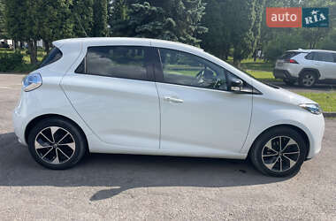 Хэтчбек Renault Zoe 2019 в 