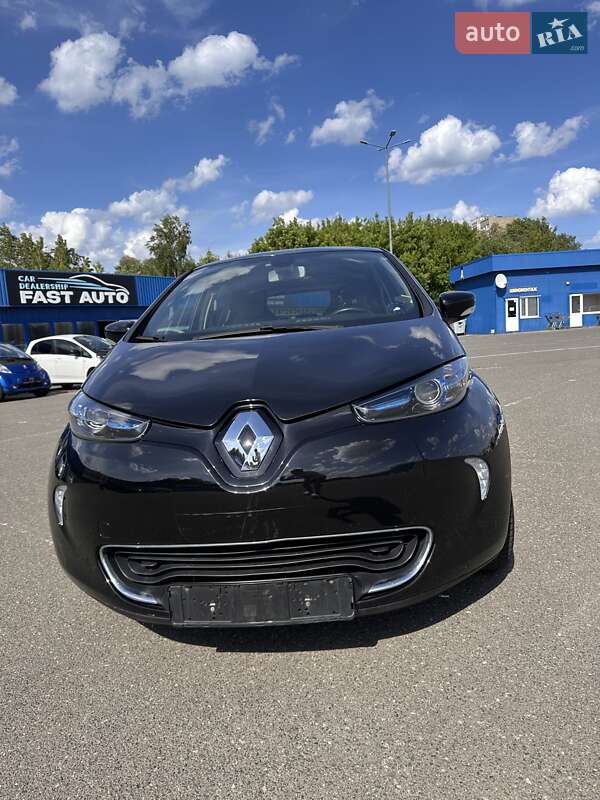 Хэтчбек Renault Zoe 2016 в Киеве