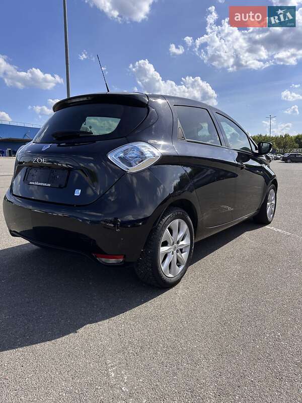 Хэтчбек Renault Zoe 2016 в Киеве