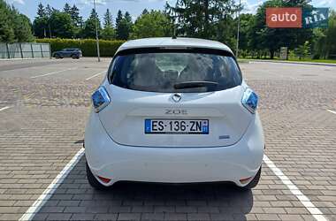 Хэтчбек Renault Zoe 2017 в 