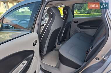 Хэтчбек Renault Zoe 2014 в 