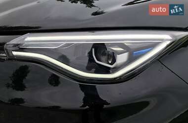 Хэтчбек Renault Zoe 2021 в 
