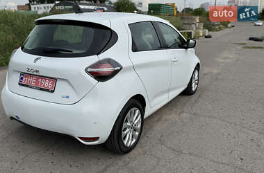 Хэтчбек Renault Zoe 2021 в 