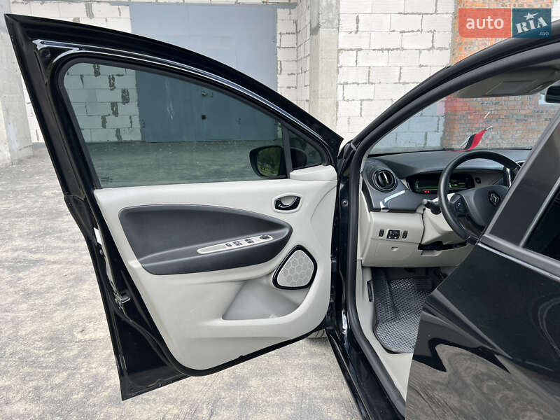 Хэтчбек Renault Zoe 2014 в Хмельницком