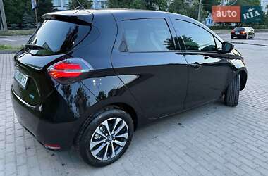 Хэтчбек Renault Zoe 2020 в 