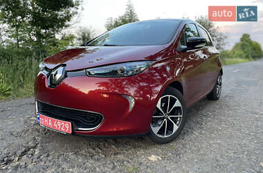 Хэтчбек Renault Zoe 2017 в 