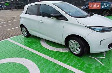 Хэтчбек Renault Zoe 2015 в Киеве