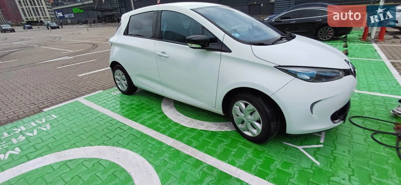 2016 Renault ZOE - мініатюра 12