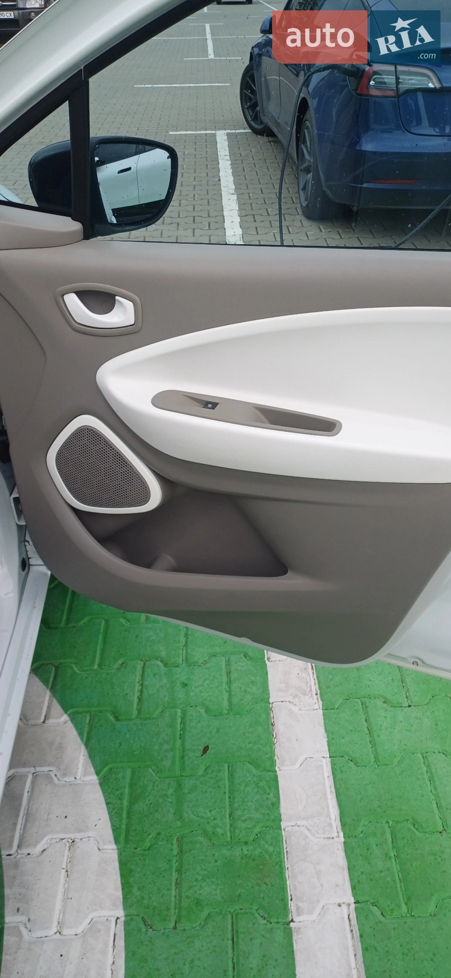 2015 Renault ZOE - мініатюра 13