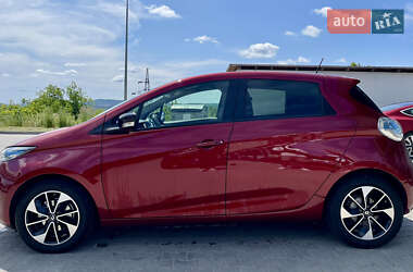 Хэтчбек Renault Zoe 2019 в 