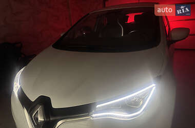 Хэтчбек Renault Zoe 2021 в Косове