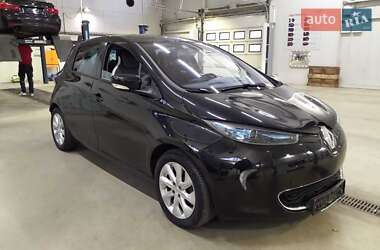 Хэтчбек Renault Zoe 2016 в 