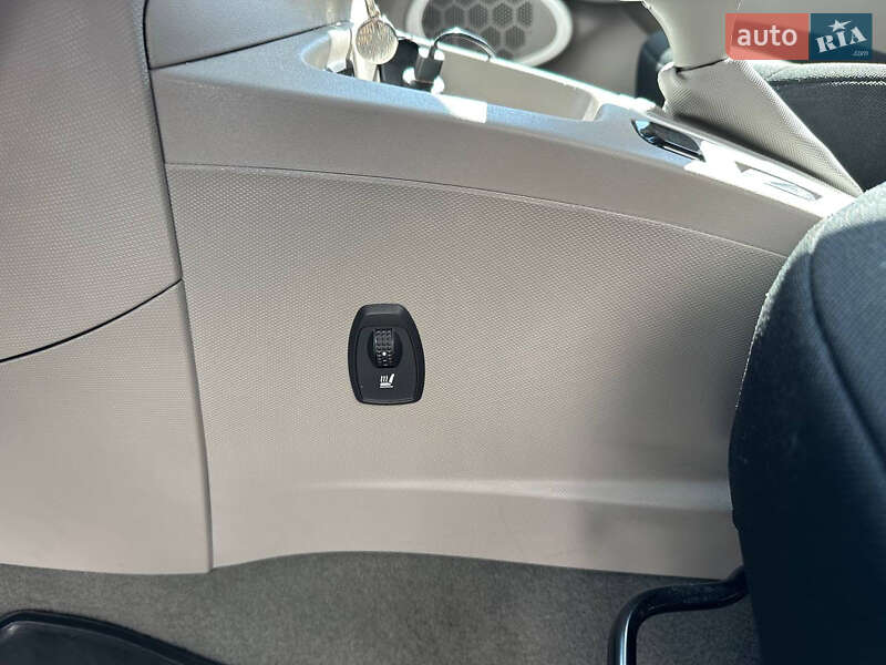 Хэтчбек Renault Zoe 2017 в Виннице