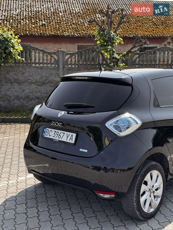 Хэтчбек Renault Zoe 2017 в Городке