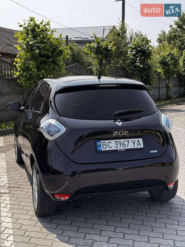 Хэтчбек Renault Zoe 2017 в Городке
