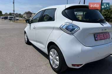 Хэтчбек Renault Zoe 2017 в 