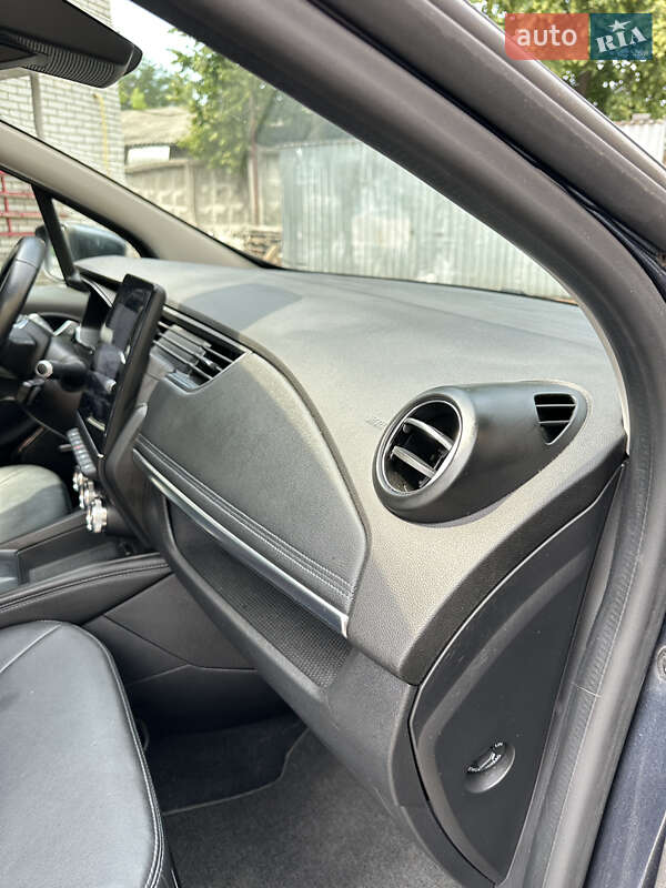 Хэтчбек Renault Zoe 2020 в Киеве