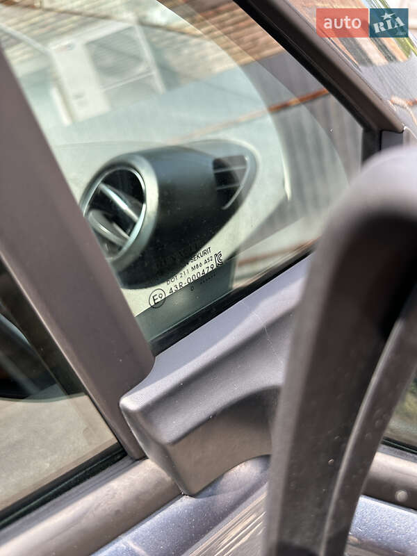 Хэтчбек Renault Zoe 2020 в Киеве