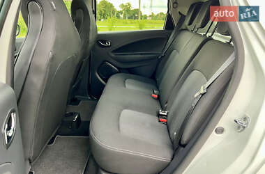 Хэтчбек Renault Zoe 2019 в 