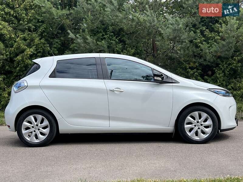 Хэтчбек Renault Zoe 2015 в Ровно