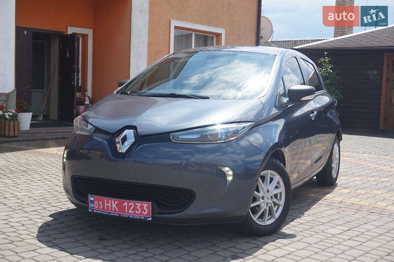 Хэтчбек Renault Zoe 2017 в Самборе