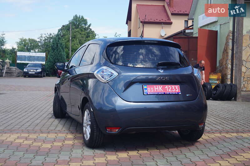 Хэтчбек Renault Zoe 2017 в Самборе