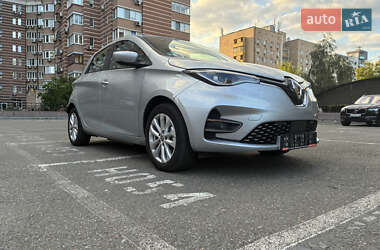 Хэтчбек Renault Zoe 2021 в 
