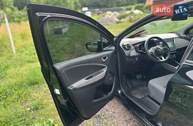 Хэтчбек Renault Zoe 2022 в 