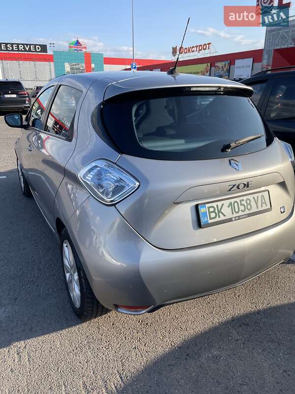 Хэтчбек Renault Zoe 2015 в Ровно