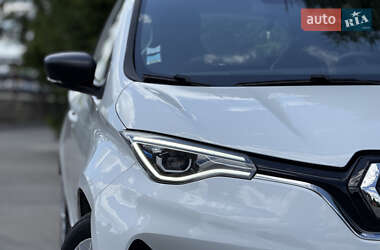 Хэтчбек Renault Zoe 2019 в 