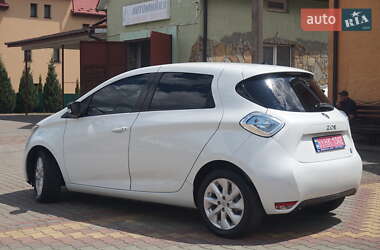 Хетчбек Renault Zoe 2016 в 