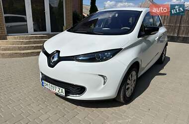 Хэтчбек Renault Zoe 2015 в 