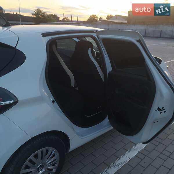 Хэтчбек Renault Zoe 2020 в Тернополе