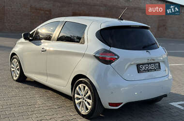 Хэтчбек Renault Zoe 2020 в 