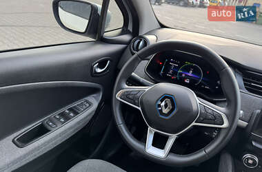 Хэтчбек Renault Zoe 2020 в 