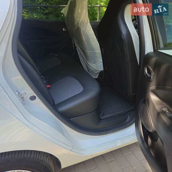 Хэтчбек Renault Zoe 2021 в Тернополе