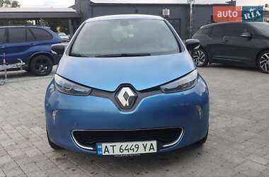 Хетчбек Renault Zoe 2017 в 