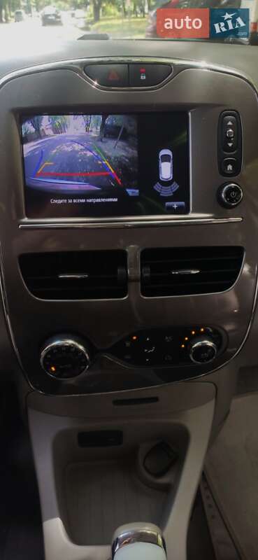 Хэтчбек Renault Zoe 2017 в Кременчуге фото 29 Хэтчбек Renault Zoe 2017 в Кременчуге