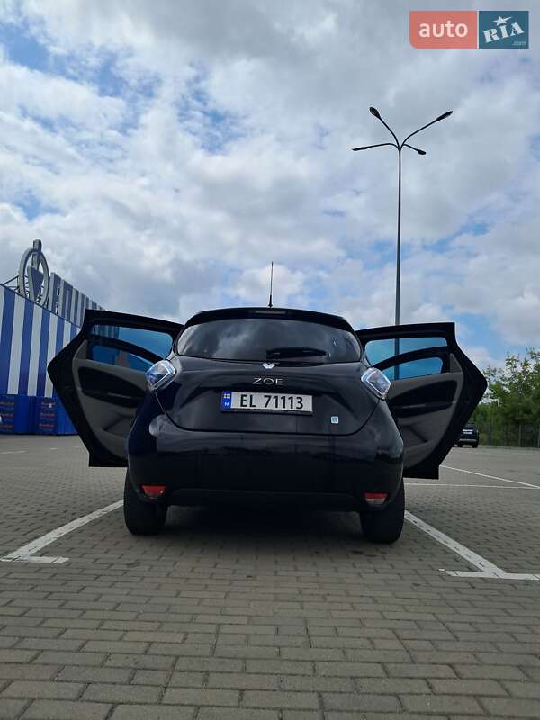 Хэтчбек Renault Zoe 2015 в Дубно