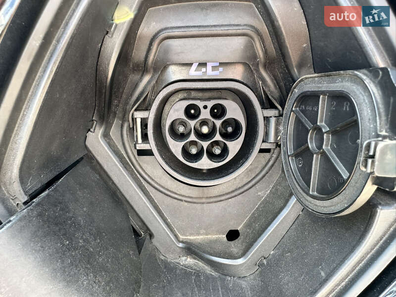 Хэтчбек Renault Zoe 2015 в Ковеле