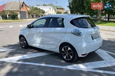 Хэтчбек Renault Zoe 2017 в 