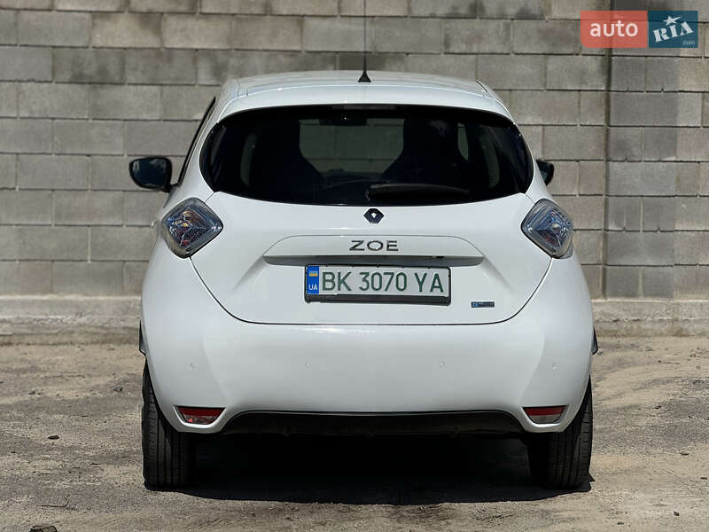 Хэтчбек Renault Zoe 2018 в Сарнах