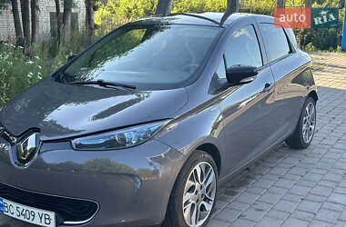 Хетчбек Renault Zoe 2016 в 